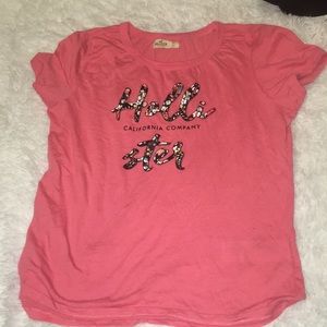 Hollister tee